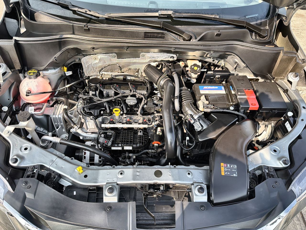 2025 Chevrolet TRACKER PREMIER AUTOMATICA "D" TRACKER PREMIER AUTOMATICA "D"