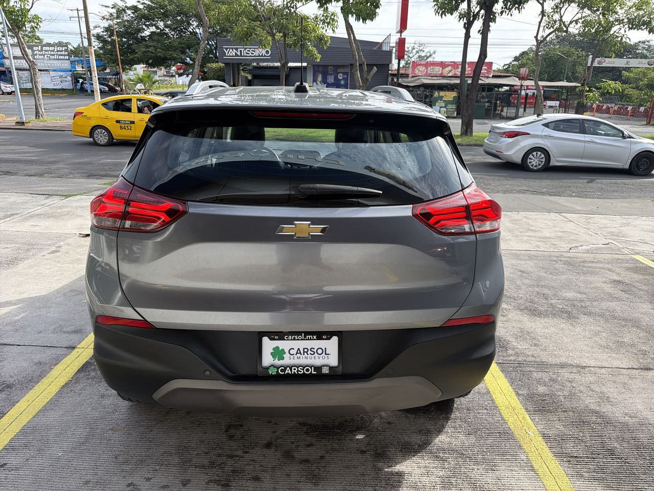 2023 Chevrolet TRACKER LT PREMIER "M" TRACKER LT PREMIER "M"