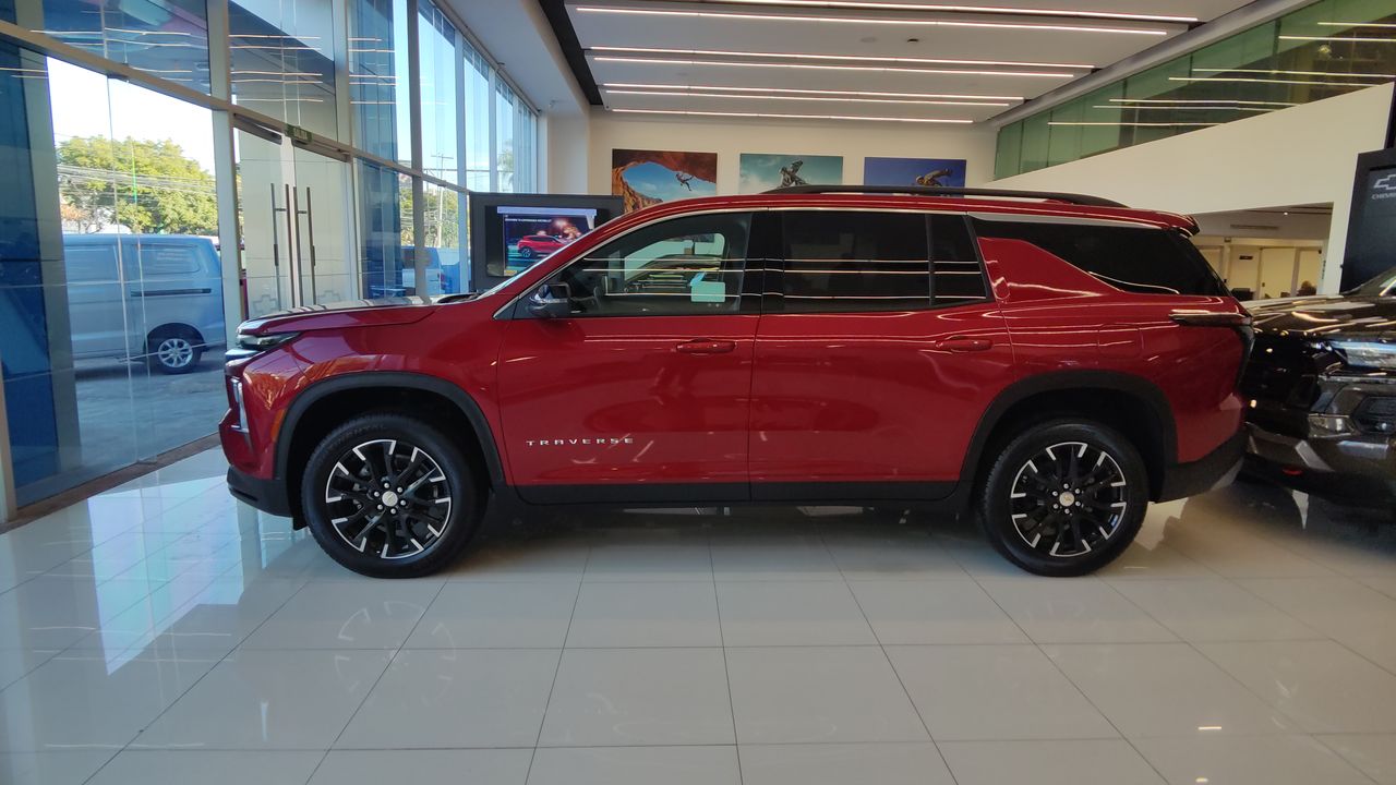 2025 Chevrolet TRAVERSE TRAVERSE 7 PASAJEROS PAQ. B