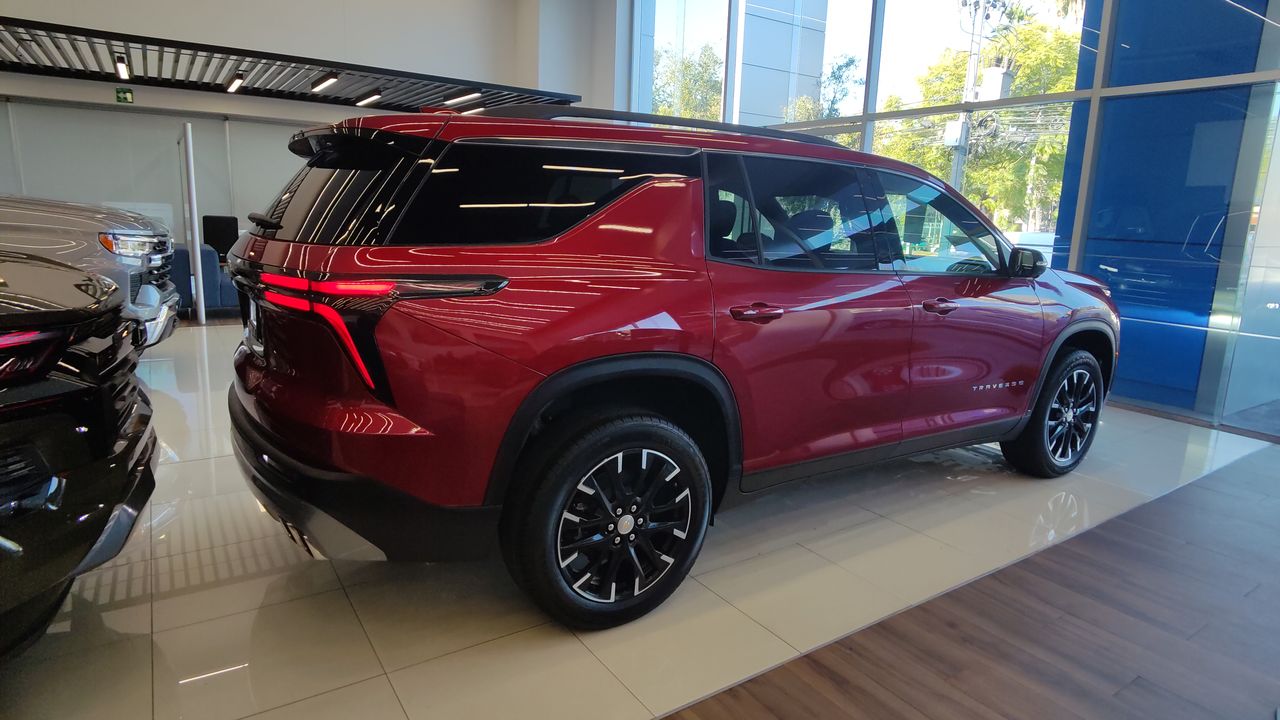 2025 Chevrolet TRAVERSE TRAVERSE 7 PASAJEROS PAQ. B