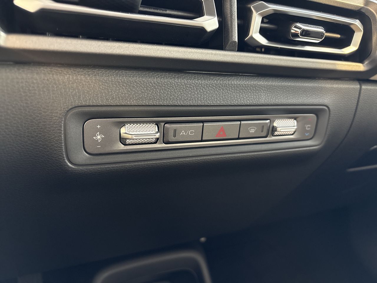 2026 Chevrolet SPARK EV SPARK EUV PAQ "B"