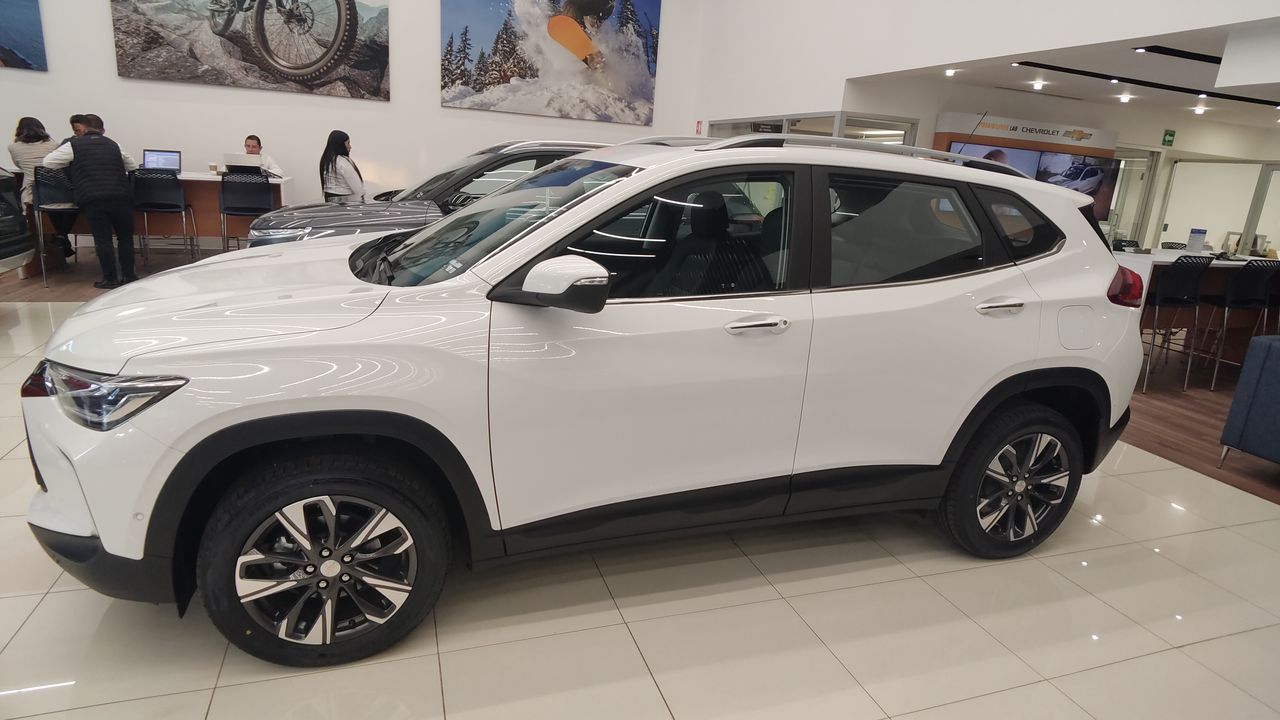 2026 Chevrolet TRACKER TRACKER PREMIER TA PAQ. D