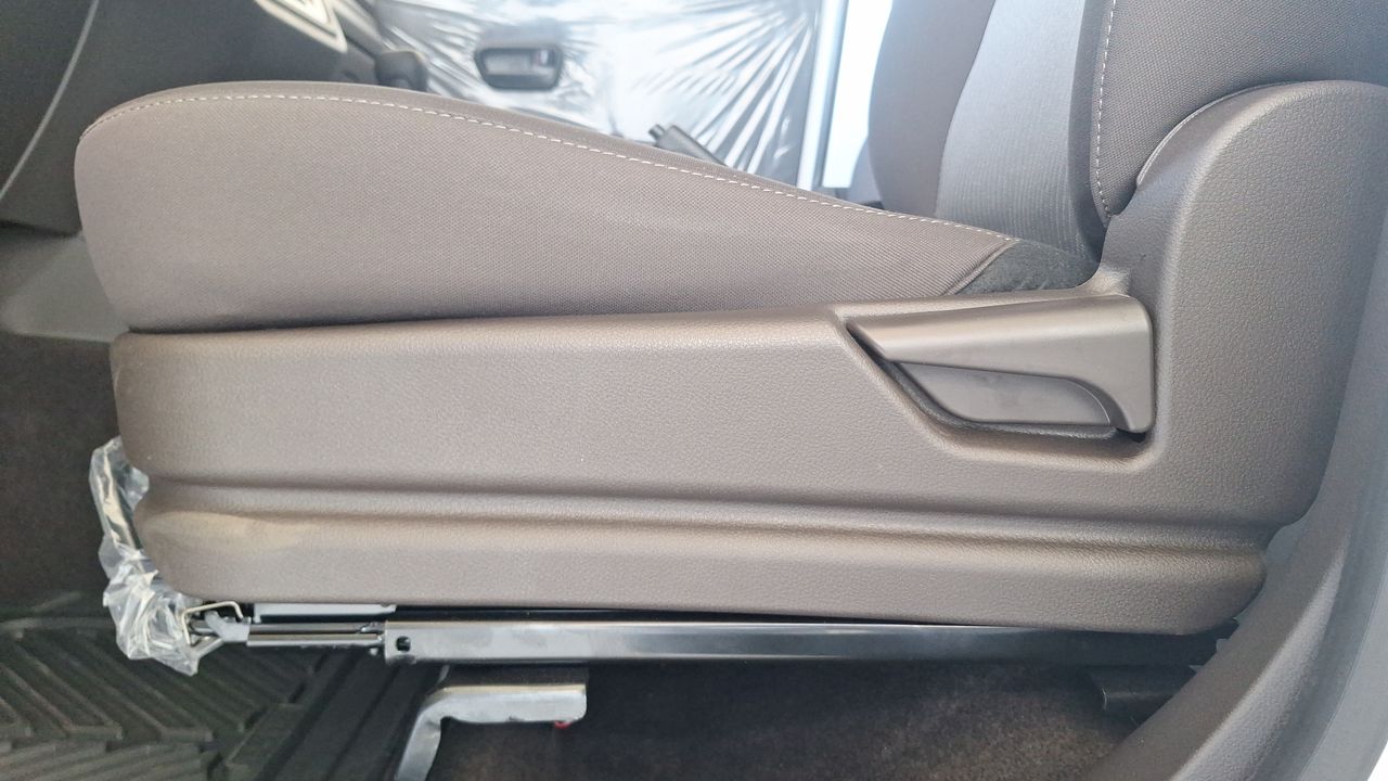 2026 Chevrolet TORNADO TORNADO VAN CARGO LS PAQ. B