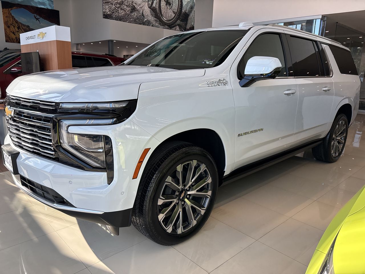 2026 Chevrolet SUBURBAN SUBURBAN HIGH COUNTRY PAQ. G