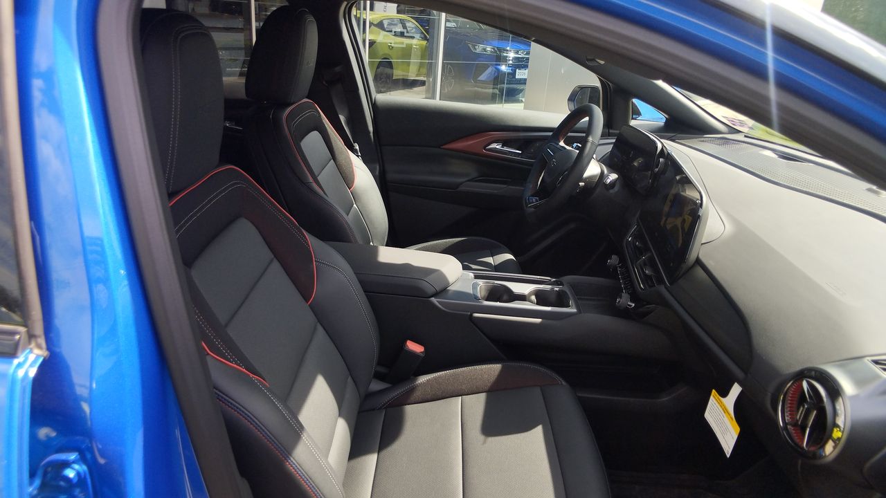 2026 Chevrolet EQUINOX EQUINOX EV SUV PAQ D  RS