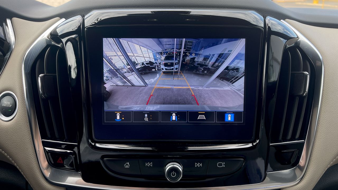 2023 Chevrolet TRAVERSE LT TRAVERSE LT