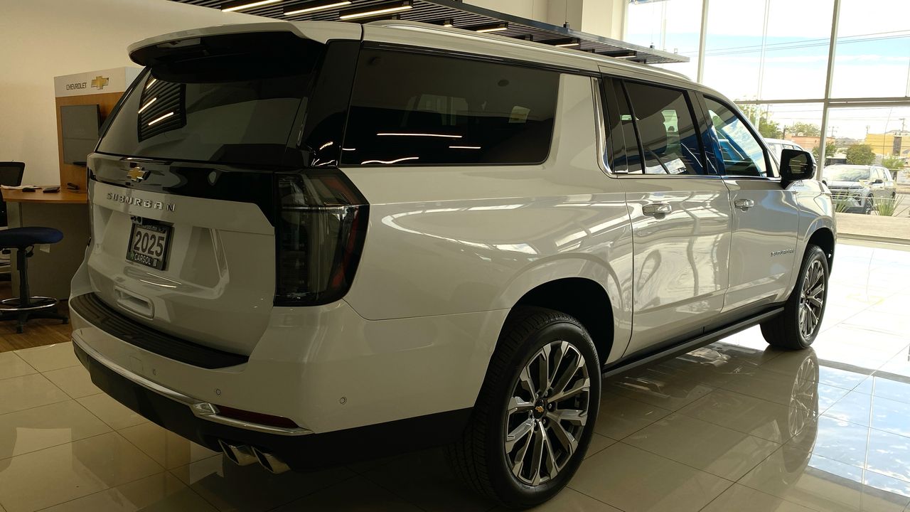 2025 Chevrolet SUBURBAN SUBURBAN HIGH COUNTRY PAQ. G