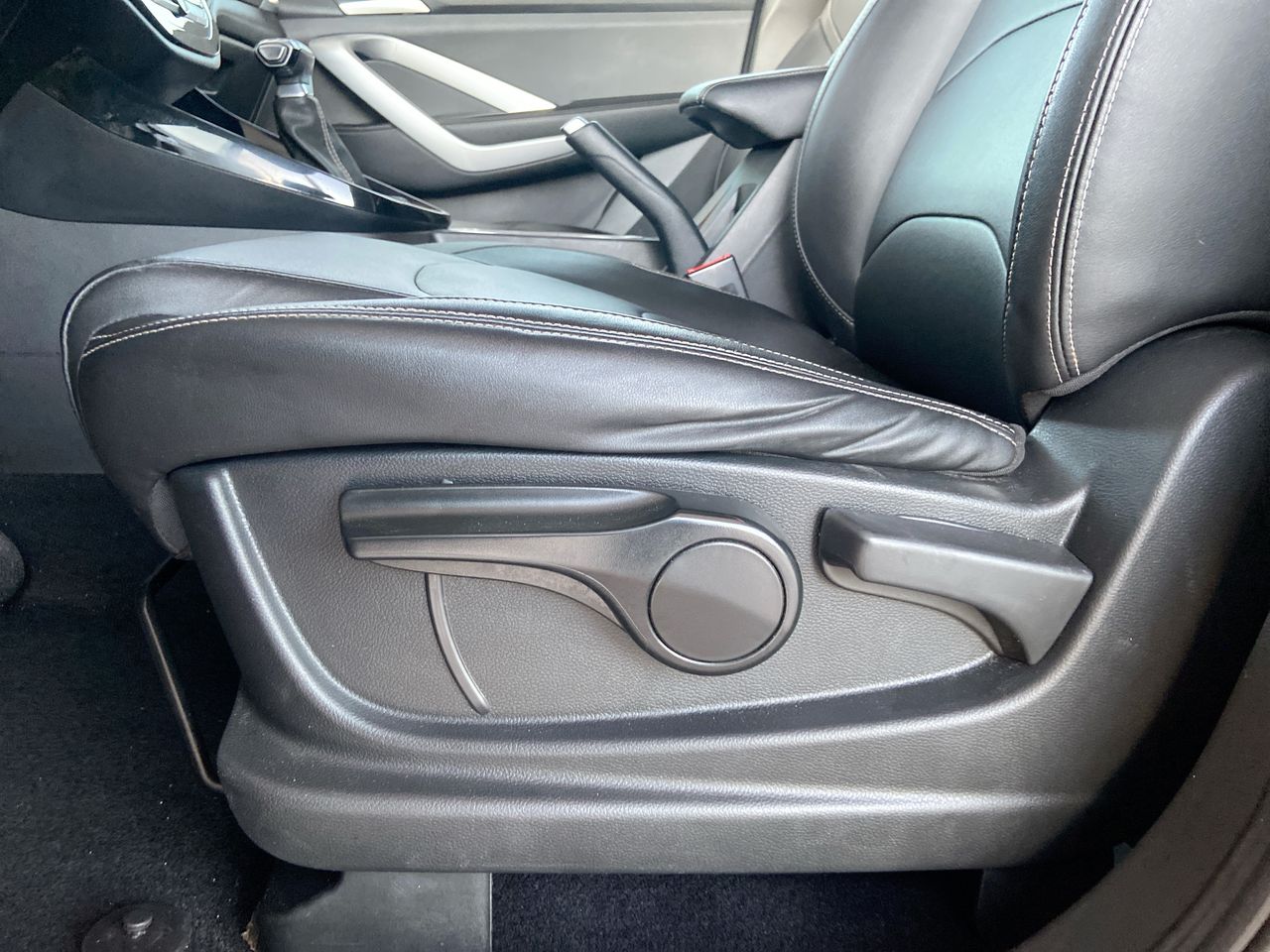 2023 Chevrolet CAPTIVA LT CAPTIVA LT