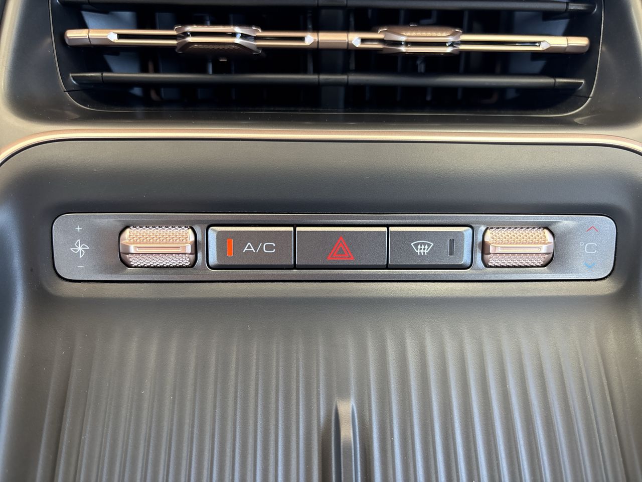 2026 Chevrolet CAPTIVA CAPTIVA LT PHEV SUV PAQ. A