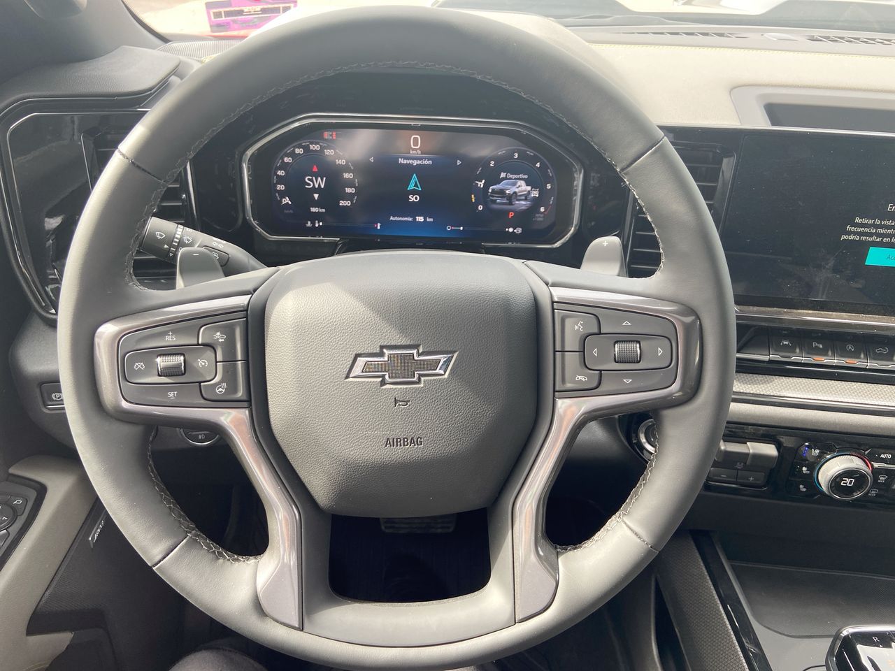 2026 Chevrolet CHEYENNE CHEYENNE 4X4 ZR2 BISON TODO TERRENO PAQ. R