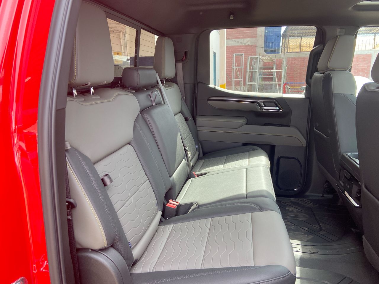 2026 Chevrolet CHEYENNE CHEYENNE 4X4 ZR2 BISON TODO TERRENO PAQ. R