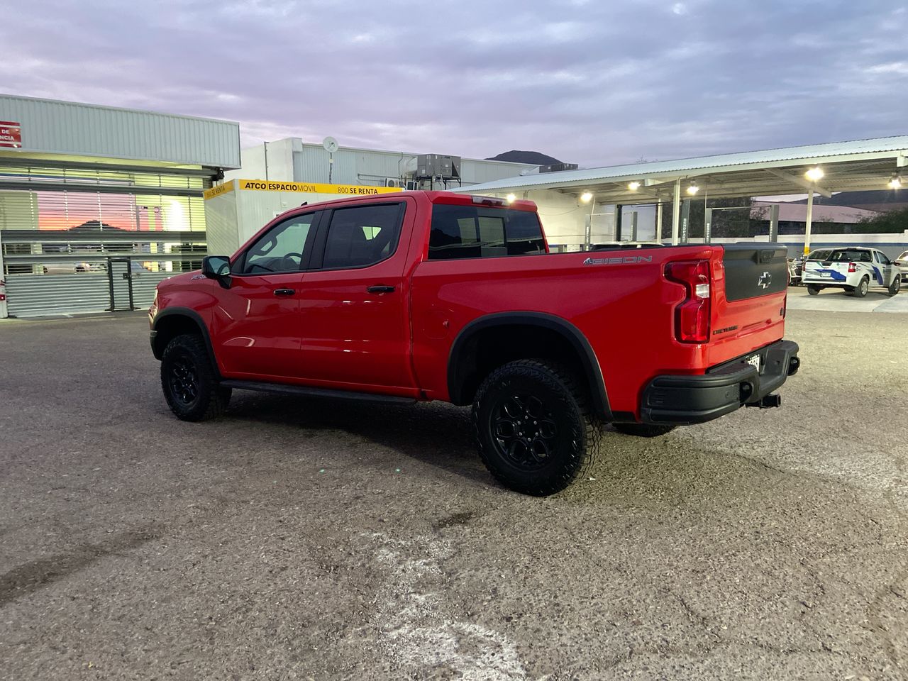2026 Chevrolet CHEYENNE CHEYENNE 4X4 ZR2 BISON TODO TERRENO PAQ. R