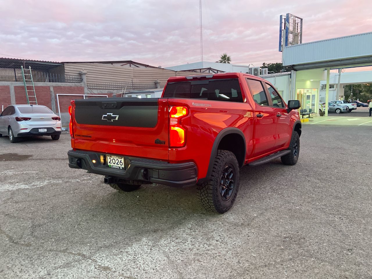 2026 Chevrolet CHEYENNE CHEYENNE 4X4 ZR2 BISON TODO TERRENO PAQ. R