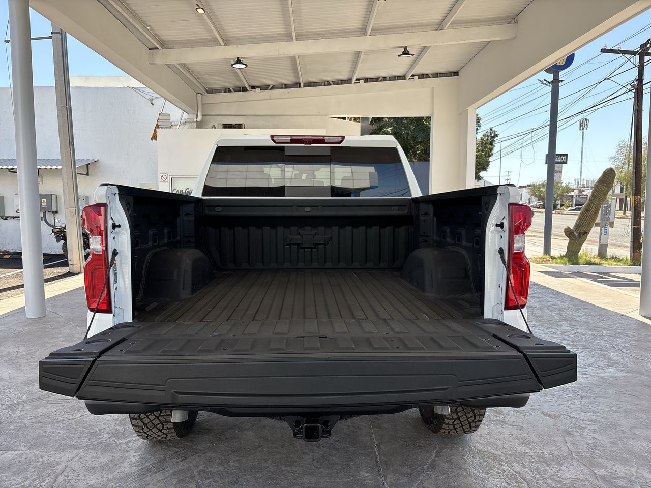 2026 Chevrolet CHEYENNE CHEYENNE 4X4 ZR2 BISON TODO TERRENO PAQ. R