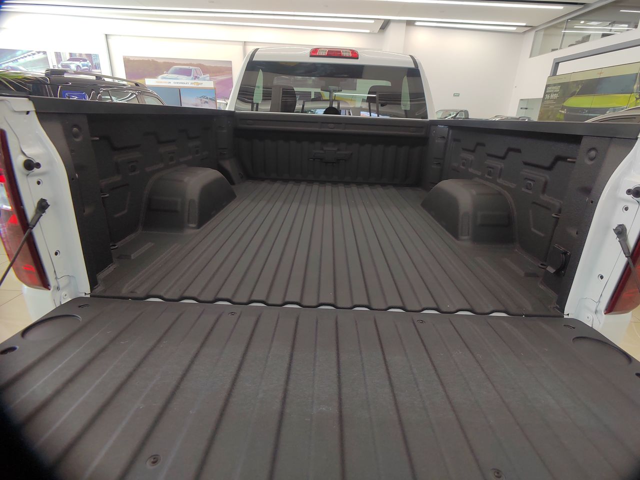 2026 Chevrolet CHEYENNE CHEYENNE CABINA REGULAR 4X4 LT PAQ. H