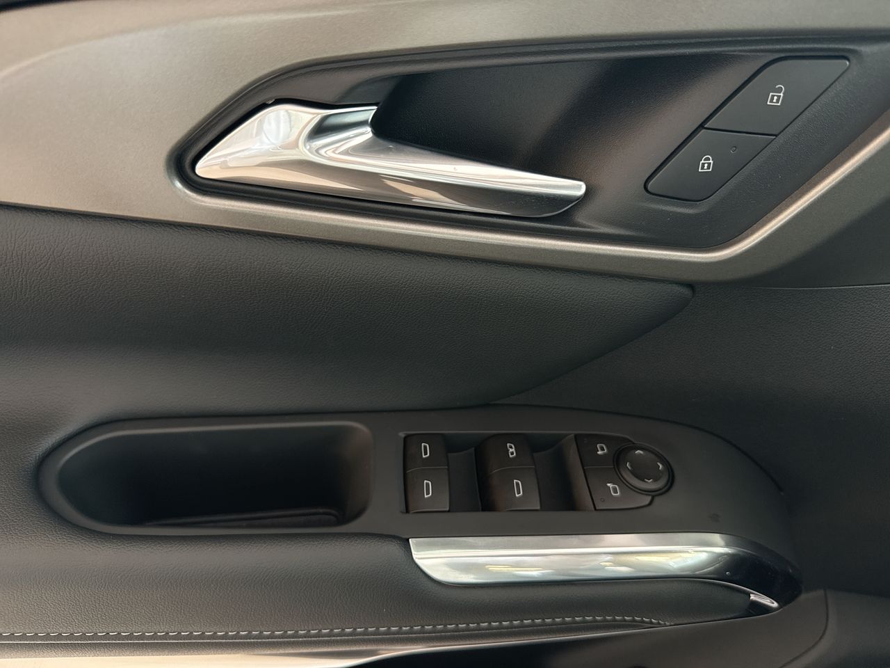 2026 Chevrolet TRAVERSE TRAVERSE 7 PASAJEROS PAQ. B