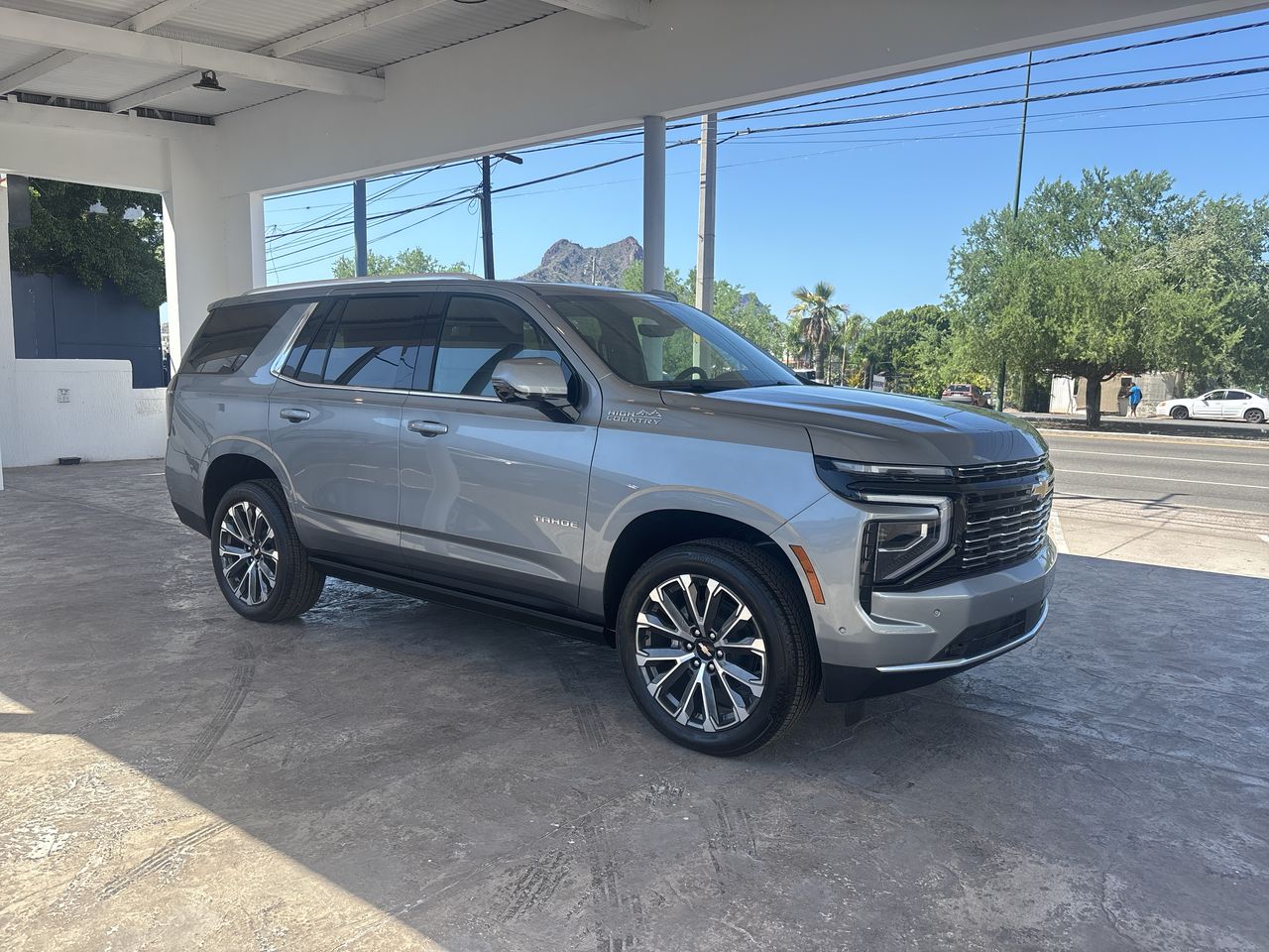 2026 Chevrolet TAHOE TAHOE HIGH COUNTRY PAQ. G