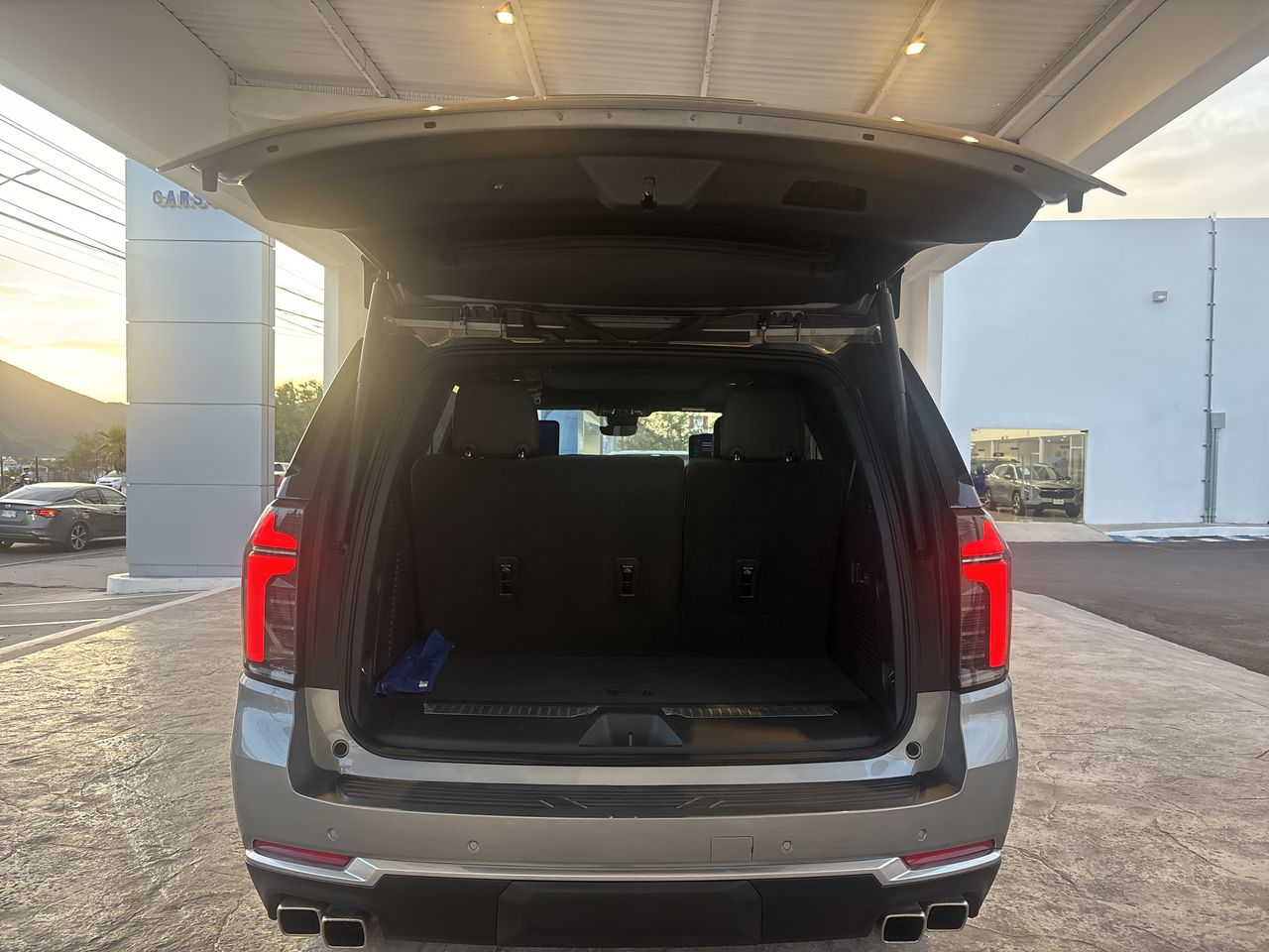 2026 Chevrolet TAHOE TAHOE HIGH COUNTRY PAQ. G