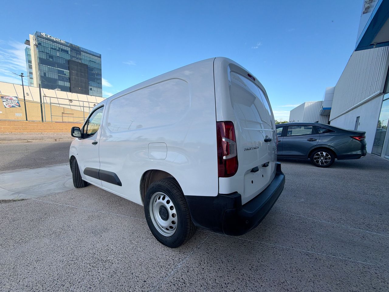 2025 PEUGEOT PARTNER MAXI PACK 5P 1.2 PURETEC PARTNER MAXI PACK 5P 1.2 PURETEC