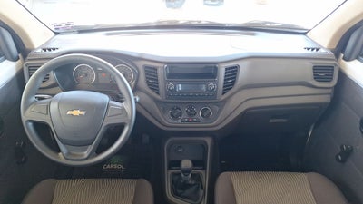 2026 Chevrolet TORNADO TORNADO VAN CARGO LS PAQ. B