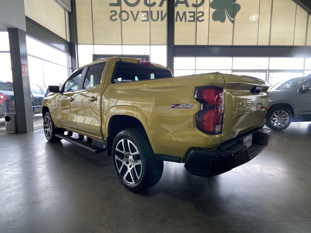 2023 Chevrolet COLORADO DOBLE CABINA Z71 4X4 C COLORADO DOBLE CABINA Z71 4X4 C