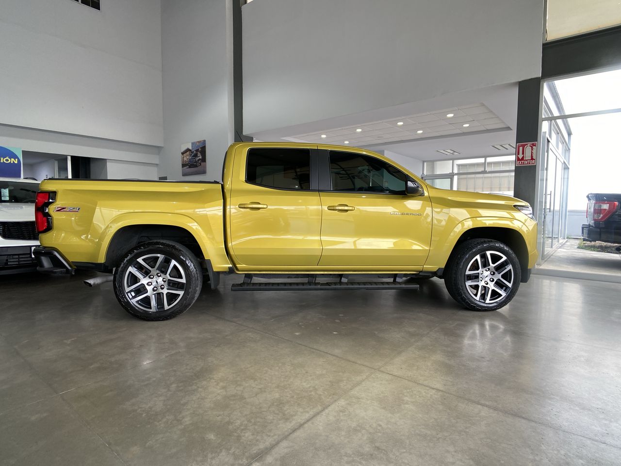 2023 Chevrolet COLORADO DOBLE CABINA Z71 4X4 C COLORADO DOBLE CABINA Z71 4X4 C