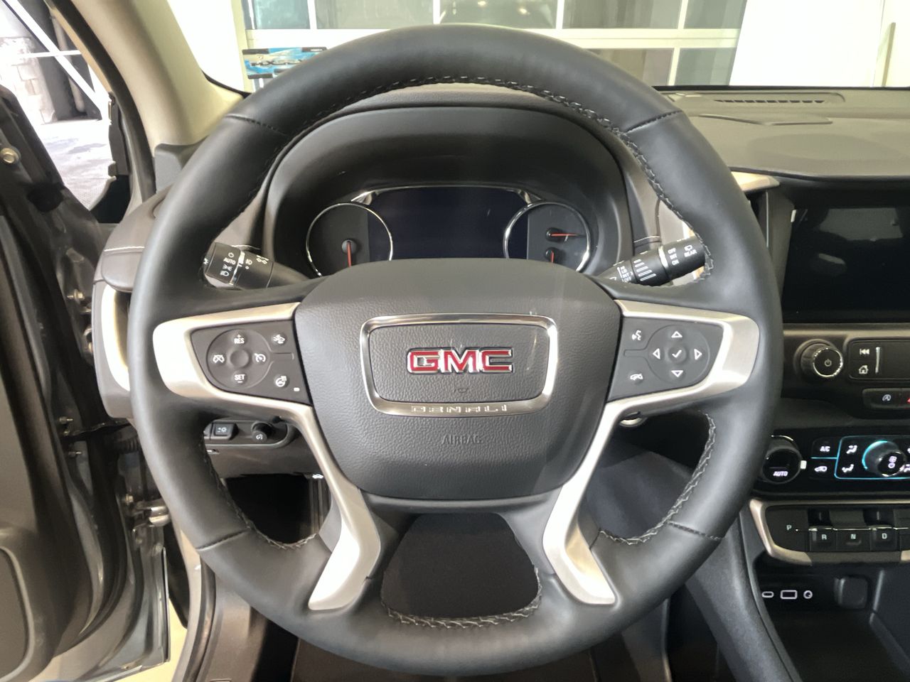2024 GMC TERRAIN TERRAIN DENALI PAQ. D