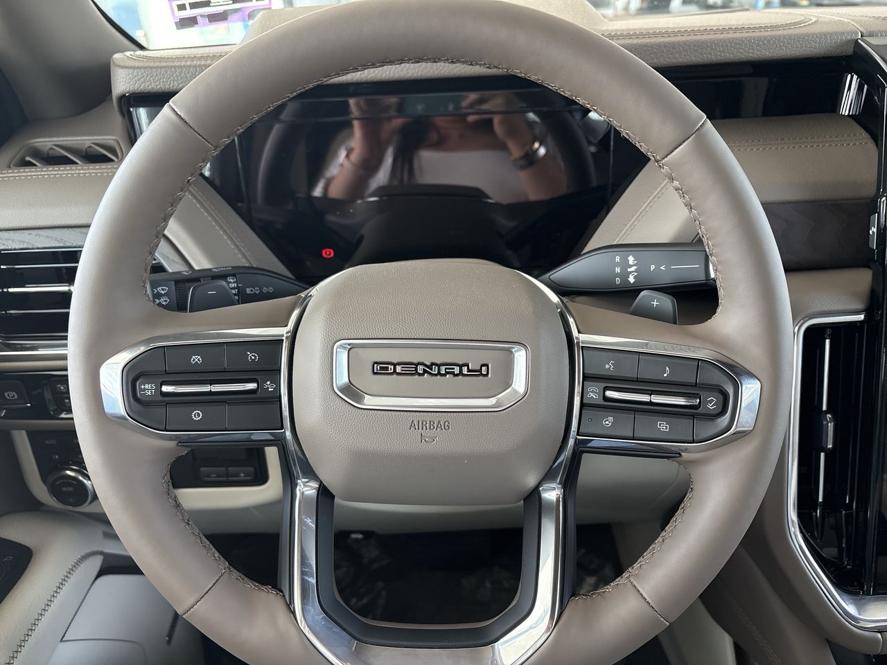 2026 GMC YUKON YUKON SUV DENALI PAQ. A