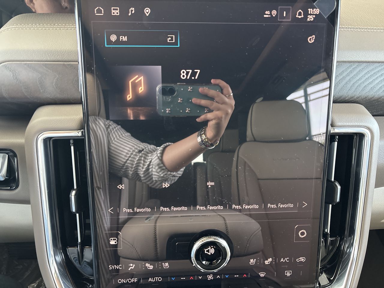 2026 GMC YUKON YUKON SUV DENALI PAQ. A