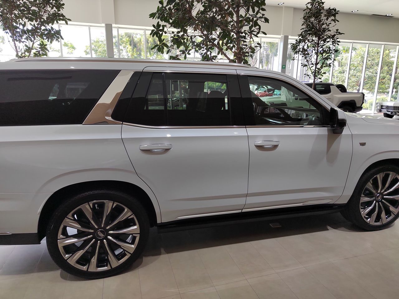 2026 Cadillac ESCALADE  SUV ESCALADE SUV 4WD PAQ L PREMIUM LUXURY
