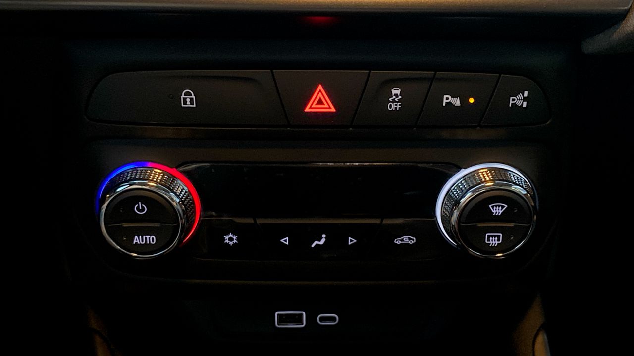 2026 Chevrolet TRACKER TRACKER PREMIER AUT.  PAQ. D