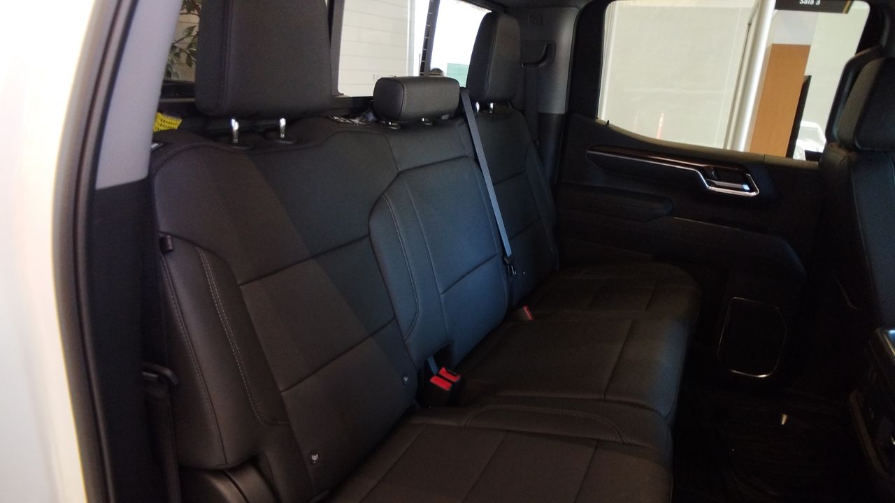 2026 Chevrolet CHEYENNE CHEYENNE CREW CAB 4X4 RST  PAQ. B